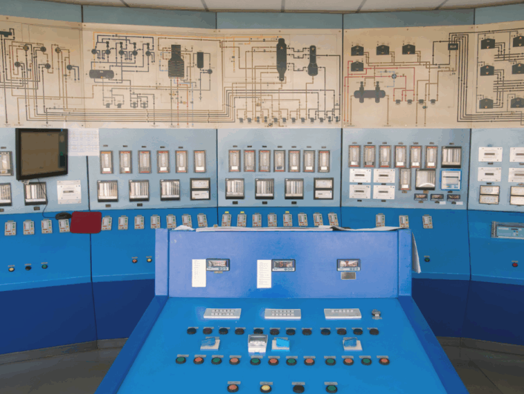 Control System for Oil Refining